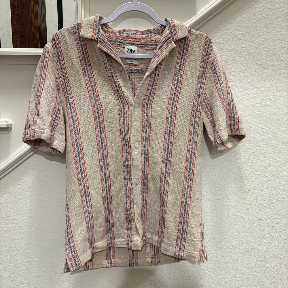 Zara Men’s Striped Button Up
